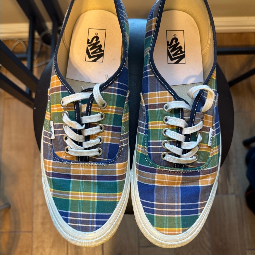 Vans Men's Multicolor Plaid Sneakers
